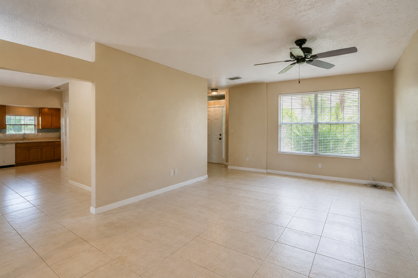 Open Living Area Remodel before renovation